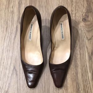 Manolo Blahnik Chocolate Leather Pointy-Toe Pumps